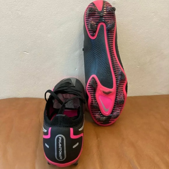 Nike Soccer Phantom GT Elite FG ACC Soccer Cleats main image 4